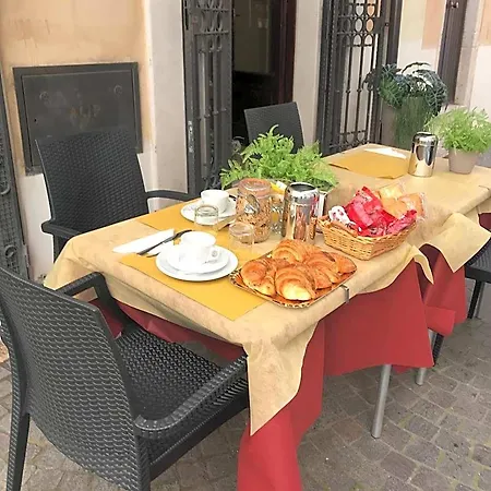 Ristorante Del Cacciatore Hotel 2*