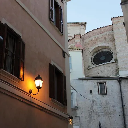 酒店 Ristorante Del Cacciatore 2*